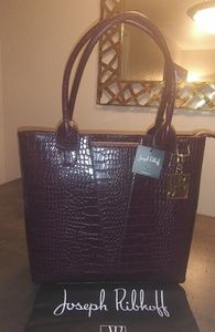 Joseph Ribkoff Handbag/Dust Bag included